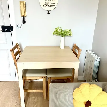 Dream Dwell Paris-haussmannien In The 7th 400m To Eiffel Tower アパート パリ