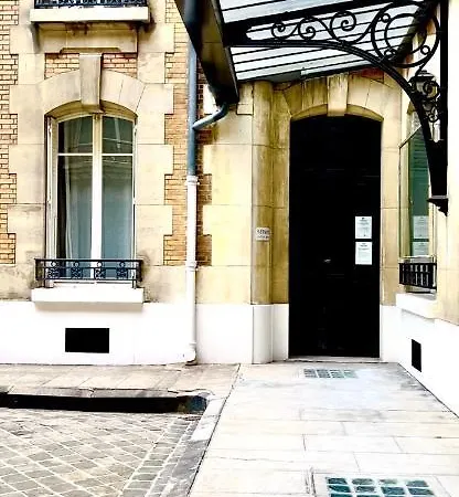 Dream Dwell Paris-haussmannien In The 7th 400m To Eiffel Tower Apartment