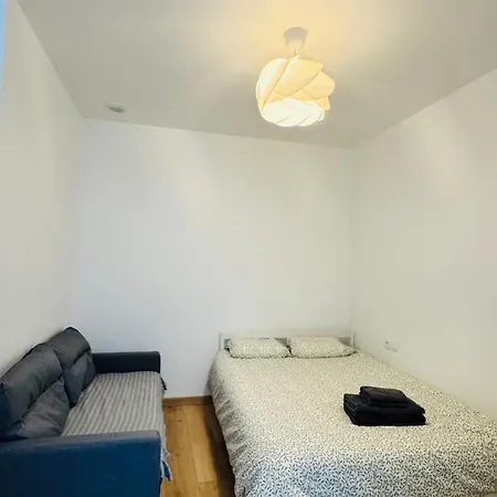Ground Floor-apart Near The Eiffel Tower شقة باريس